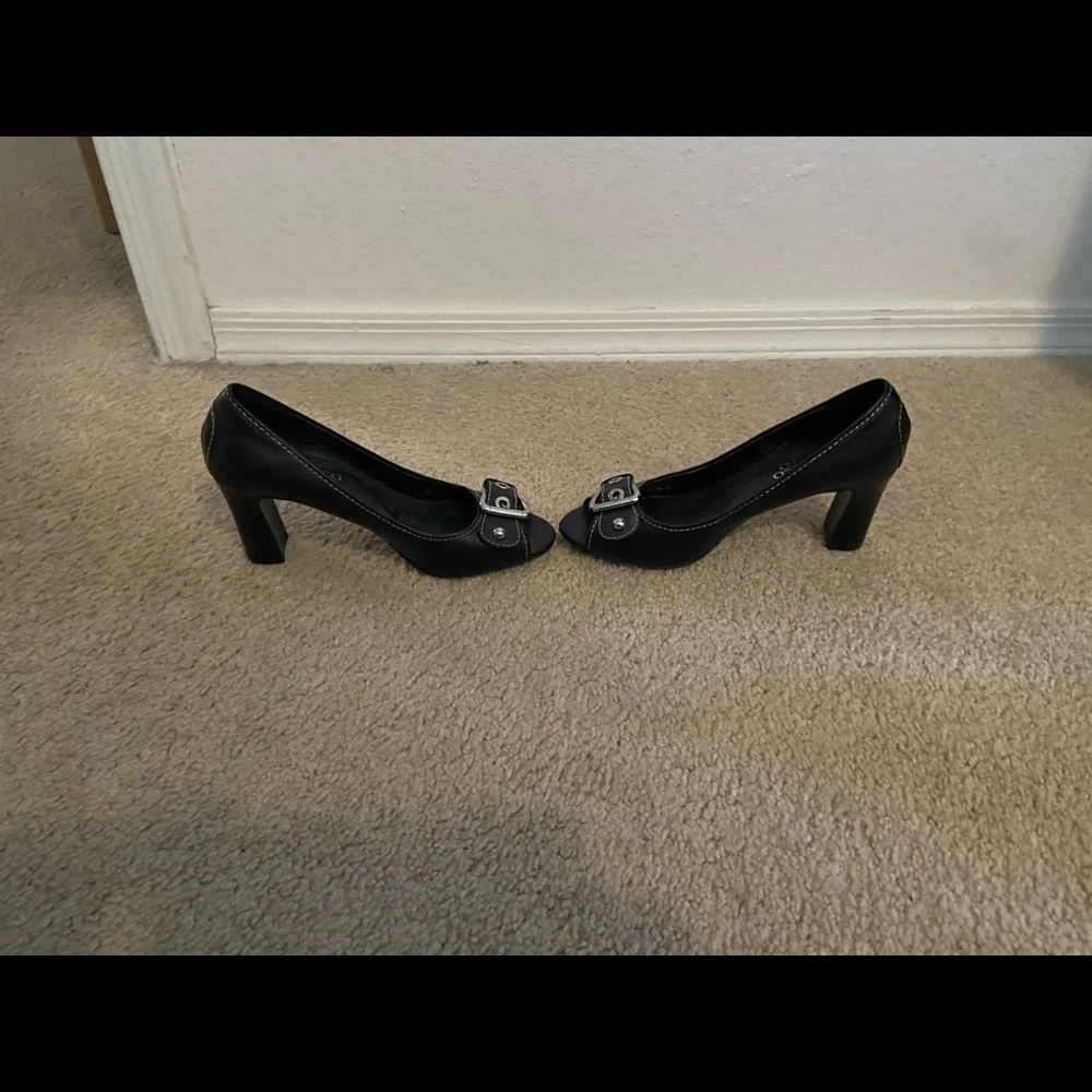 ❤️ Franco Sarto Size 6.5” Open toed heels